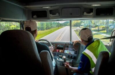 CDL Mastery: Excelling with Online Courses in the Heart of Texas